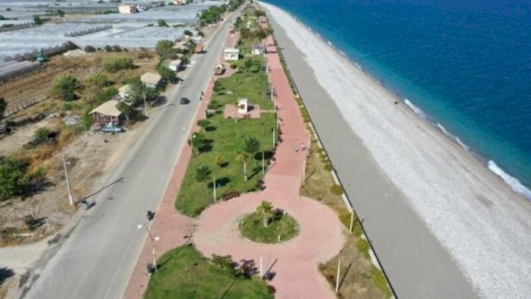 Demre Sahil Parkı Yenileniyor