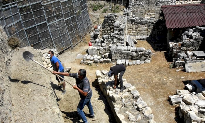 Aziz Nikolaos Anıt Müzesi’nde kazılar başladı
