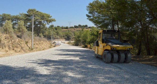 Büyükşehir'den Manavgat'ta asfalt seferberliği