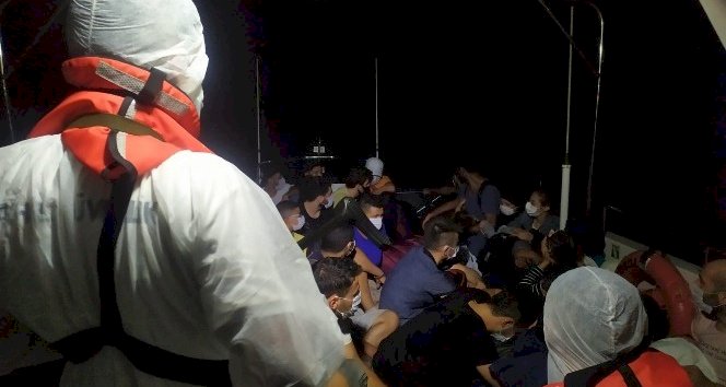 Alanya açıklarında 120 kaçak göçmen yakalandı