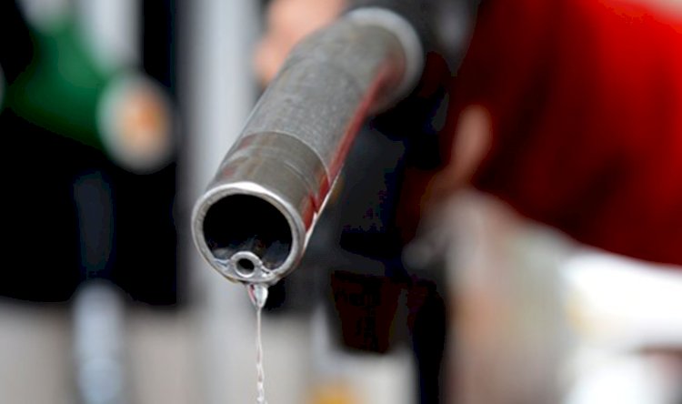 Benzin ve motorine zam: Pompa fiyatlarına yansımayacak