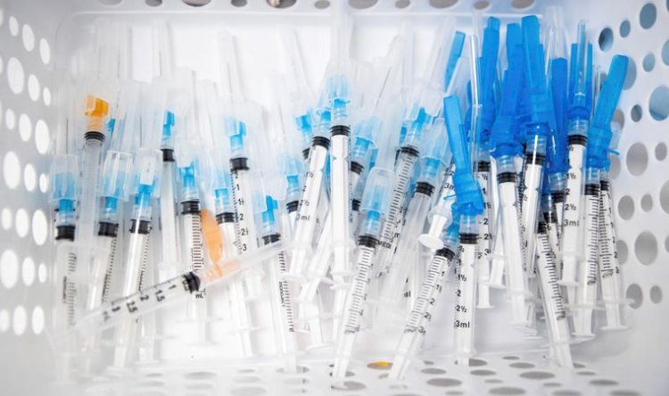 Bilim insanları uyardı: Koronavirüs aşıları bir yıl içinde etkisiz hale gelebilir